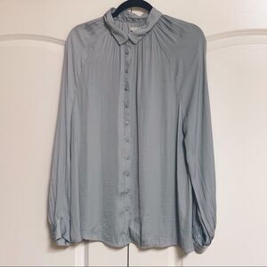 Urban Outfitters Blue Gray Flowy Sleeve Button Up Gathered Blouse Tunic M Silky